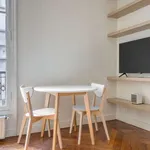 Rent 2 bedroom apartment of 61 m² in paris