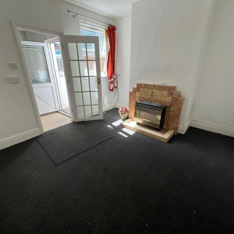 Terraced House to rent on Churchfield Road Walton,  Peterborough,  PE4