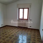 3-room flat piazza Camillo Benso di Cavour 4, Centro, Castelnuovo di Porto