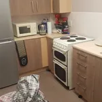 Rent 2 bedroom flat in London