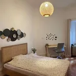 Rent a room in lisbon