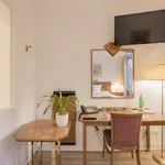 Rent 1 bedroom apartment of 27 m² in Berlin