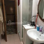 Rent 4 bedroom apartment of 80 m² in Bologna