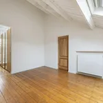 Maison de 550 m² avec 6 chambre(s) en location à Antwerp