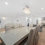 Rent 4 bedroom house of 185 m² in Los Angeles