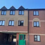 Flat to rent in Houghton Mews, Windsor Street, Luton LU1