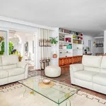 Rent 3 bedroom house of 1300 m² in Marbella