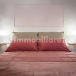 Rent 1 bedroom apartment of 65 m² in Florence