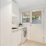 Rent 2 bedroom apartment in Mount Eliza