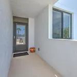 Rent 2 bedroom apartment of 148 m² in Sarasota