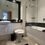 Rent 3 bedroom flat in London