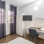 Rent a room of 110 m² in barcelona