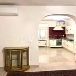 Rent 4 bedroom apartment of 80 m² in Venezia