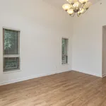 Appartement de 861 m² avec 2 chambre(s) en location à North Vancouver