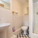 Rent 2 bedroom apartment in Yorkshire And The Humber