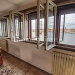 Rent 1 bedroom apartment of 90 m² in Venice