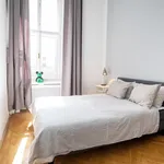 Rent 3 bedroom apartment of 83 m² in Budapest