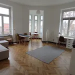 Miete 2 Schlafzimmer wohnung von 72 m² in Magdeburg