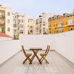 Rent 3 bedroom apartment in Lisbon