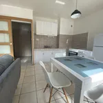 Appartement de 33 m² avec 2 chambre(s) en location à P