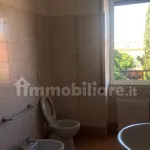 Rent 4 bedroom apartment of 95 m² in Roma