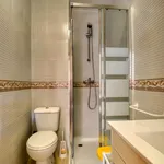 Rent 4 bedroom apartment in Madrid