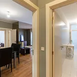 Rent 2 bedroom apartment in Porto