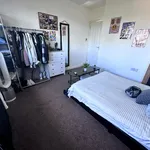 Rent 2 bedroom flat in Burnley