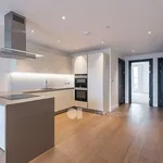 Rent 3 bedroom flat in London