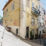 Rent 1 bedroom apartment in Lisbon