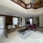 Rent 4 bedroom house of 550 m² in Phuket