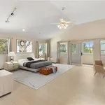 Rent 6 bedroom house of 407 m² in manhattan beach