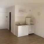 Appartement de 22 m² avec 1 chambre(s) en location à LA