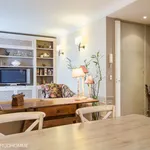 Rent 5 bedroom apartment of 85 m² in Paris