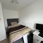 Rent 2 bedroom house of 99 m² in Hertfordshire