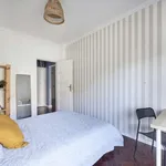 Rent a room in lisbon