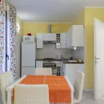 Rent 3 bedroom apartment of 70 m² in Milan