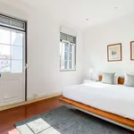 Rent 3 bedroom apartment in lisbon