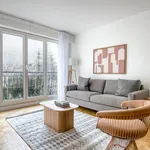 Rent 2 bedroom apartment of 861 m² in Paris