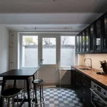 Rent a room of 500 m² in brussels