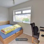 Terraced house to rent in Aldbury Close, Watford WD25