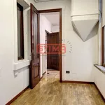 Rent 5 bedroom apartment of 130 m² in Treviso