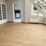 Appartement de 120 m² avec 3 chambre(s) en location à Reims 