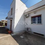 Rent 2 bedroom house of 165 m² in Lizzano