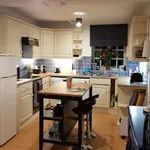 Rent 3 bedroom flat in Tonbridge and Malling