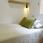 Rent a room of 90 m² in barcelona