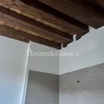 Affitto 4 camera appartamento di 142 m² in Padua