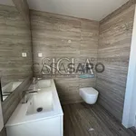 Rent 1 bedroom apartment of 107 m² in Vila Nova de Gaia