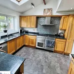 Rent 5 bedroom house in West Midlands