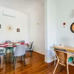 Rent 3 bedroom apartment in lisbon